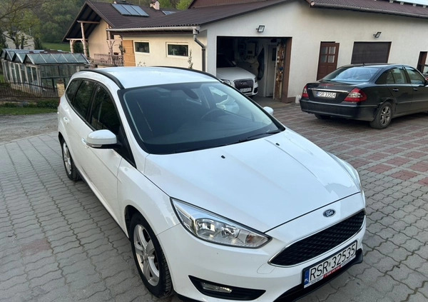 Ford Focus cena 36900 przebieg: 191000, rok produkcji 2016 z Kamień Krajeński małe 742